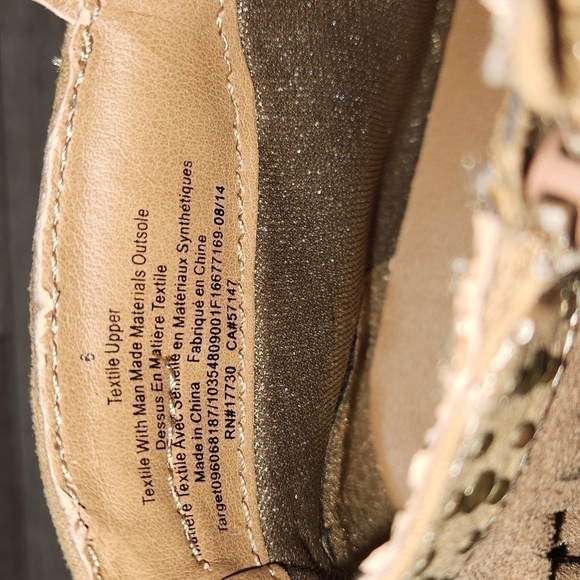 Mossimo Supply CO. Ankle Boot - Picture 6 of 6